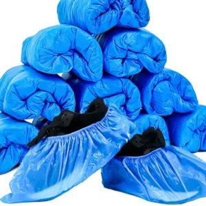 ชุดกาวน์ CPE ทางการแพทย์พร้อมรองเท้า ชนิดใช้แล้วทิ้ง ยี่ห้อ Brocare ลัง 100 ชุด